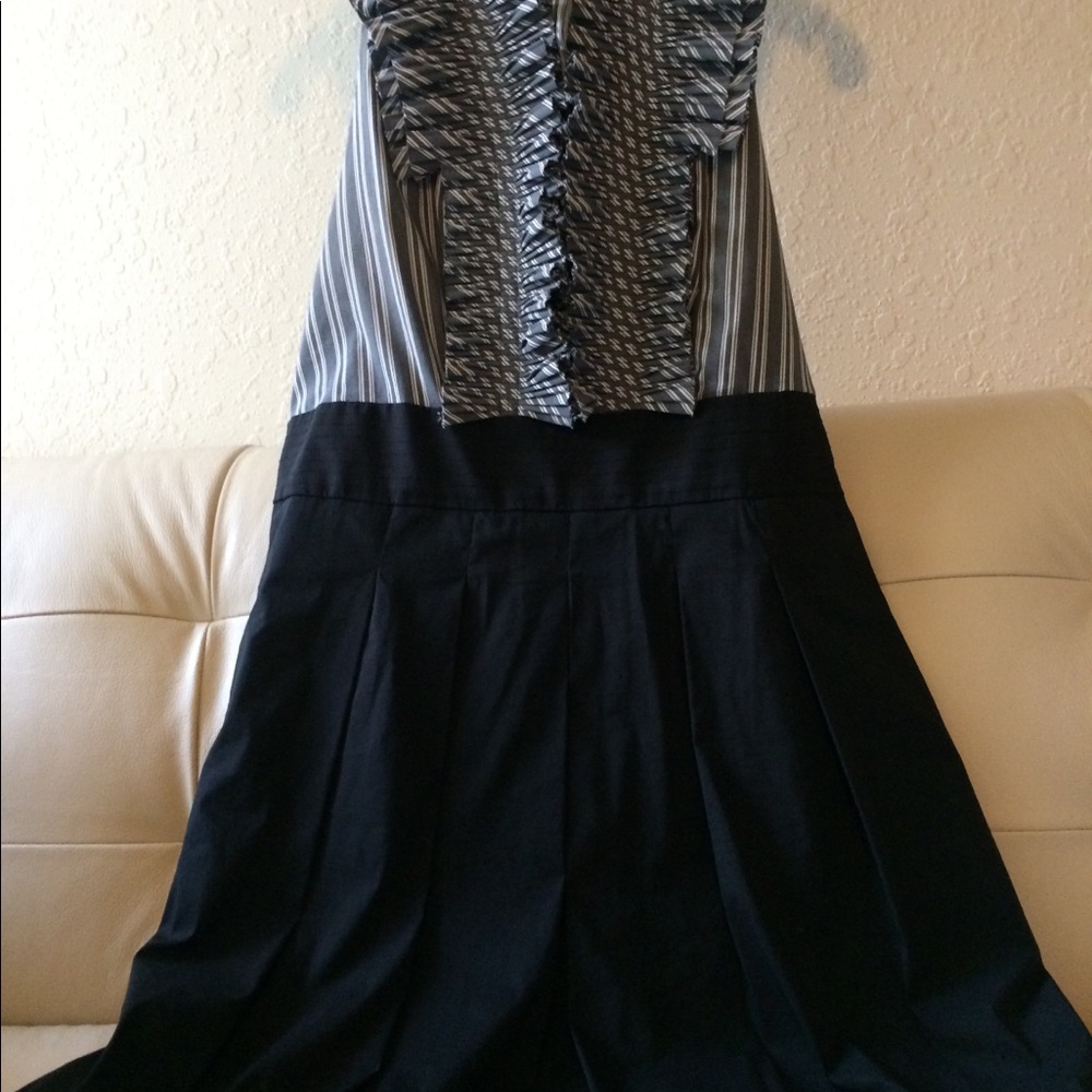 BcbgMaxazria Ruffled Dress - Picture 4 of 6